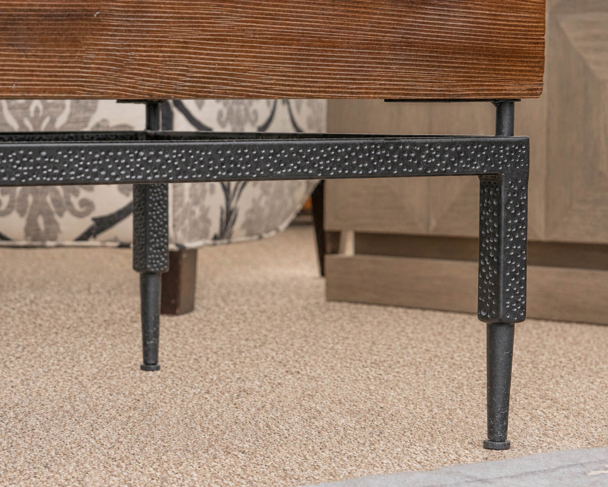 Global Views 'Scratch' Media Console