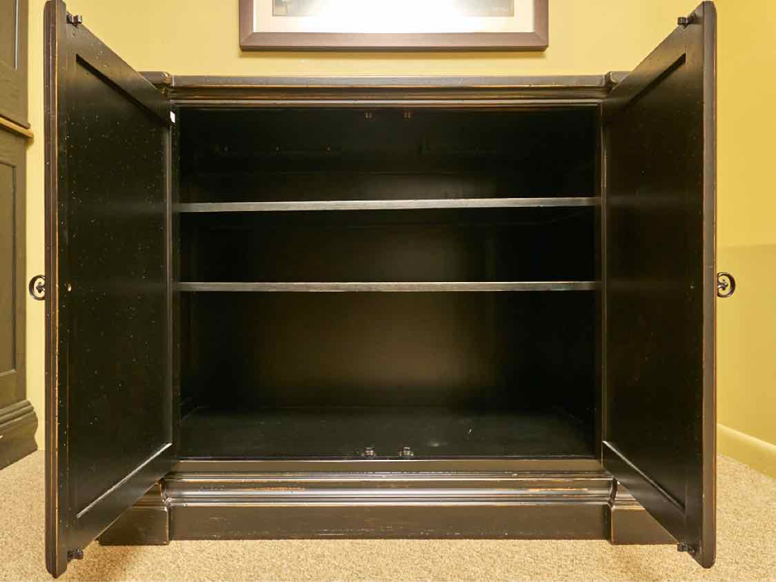 High Gloss Black Finish Gold Stencil Accents 2 Door 2 Shelf  Sideboard