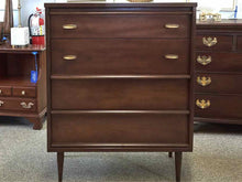 Bassett  Mid Century Modern Mahogany 4 Drawer Chest