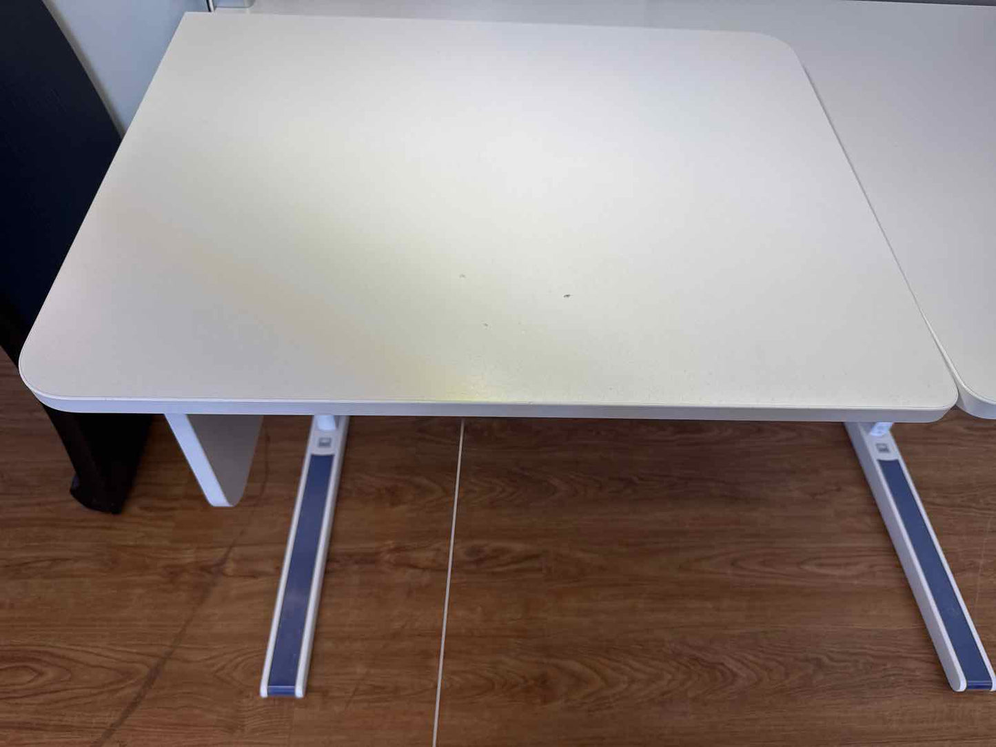 Moll 'Champion' Adjustable Height Desk With Flex Deck Extension