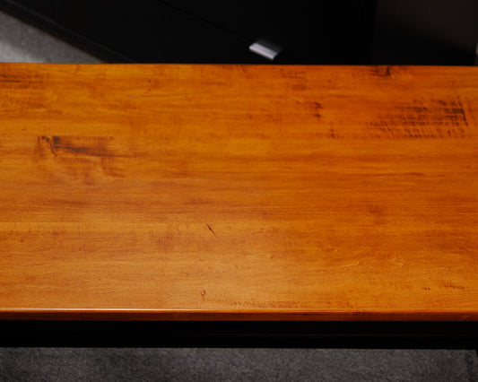 Eldred Wheeler Early American Style Maple Cocktail Table