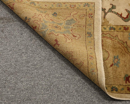 Area Rug in Beige & Tan
