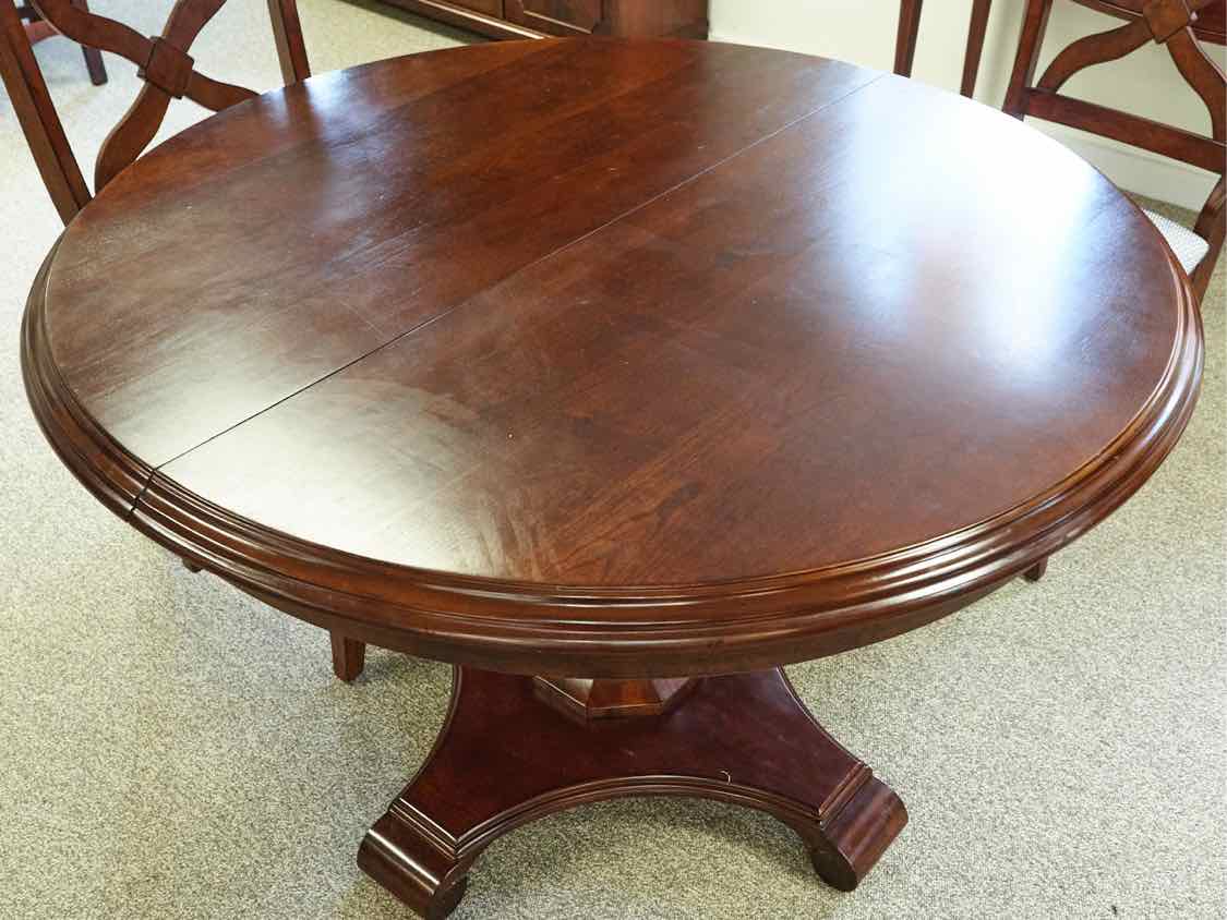 Round Cherry Pedestal Table with Leaf & Set of 4 Chairs with Navy & White Seats