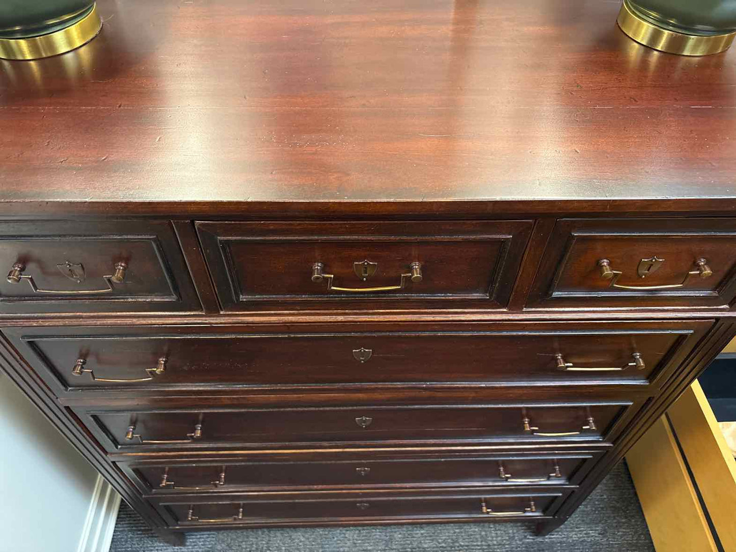 Henredon 'Acquisitions' 7-Drawer Chest