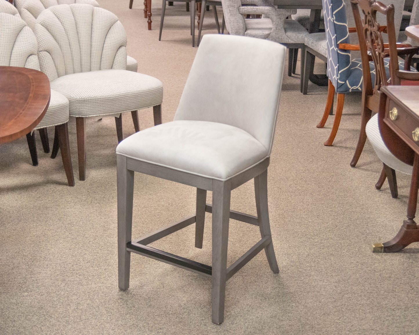 Bernhardt  Set of 4 Counter Stools In Light Gray Pebbled Suede