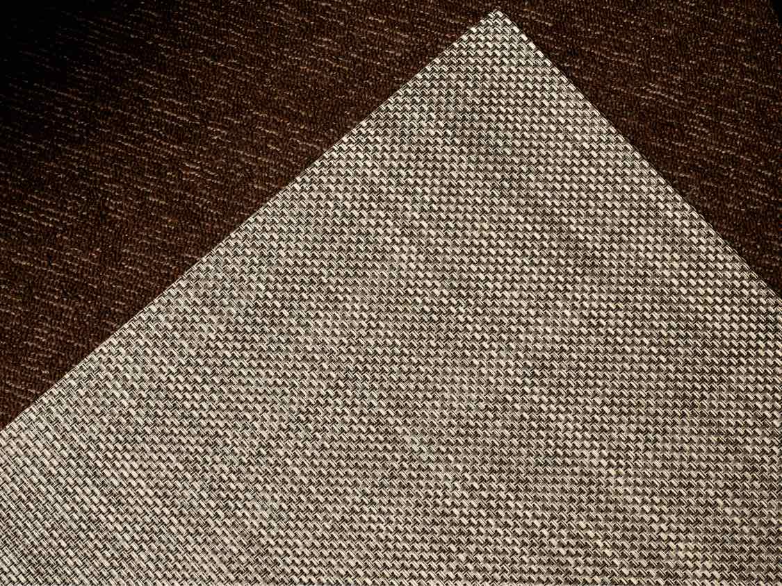 Chilewich Inc  Indoor & Outdoor Basket Weave 'Oyster'  No Slip Backing Area Rug
