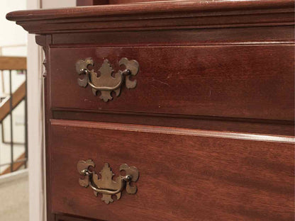Mahogany 4 Drawer Dresser Queen  Anne Style w/Brass Pulls in Rich Finish