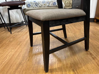 Set of 8 Ladderback Dining Chairs
