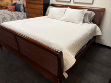 Ethan Allen British Classics King Sleigh Bed
