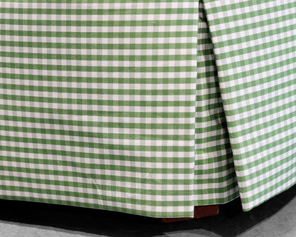 Kravet Tuffted Loveseat