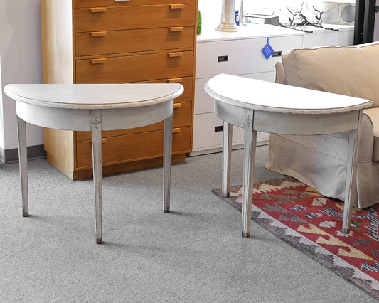 Swedish 2-Piece Round Accent Table in Rustic Bone Finish