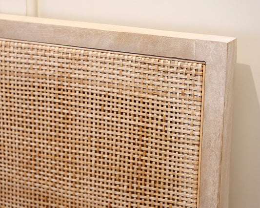 Sydney Four Hands Queen Bed