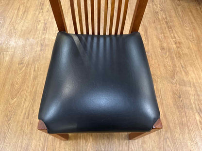 Mastercraft Cherry Mission-Style Table & 6 Chair Set