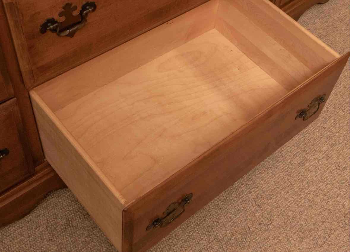 Maple 6 Drawer Dresser with Landscape Mirror & Chippendale Hardware Pulls