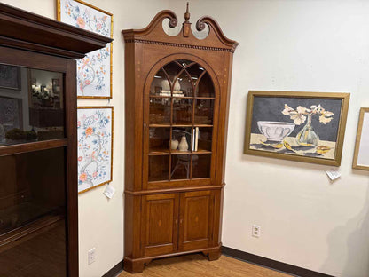 Chippendale Corner Cabinet