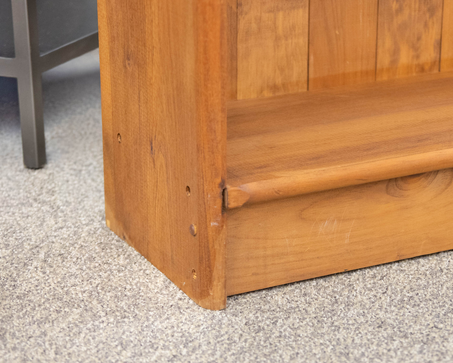 Pine 3 Shelf Bookcase with Beadboard Back