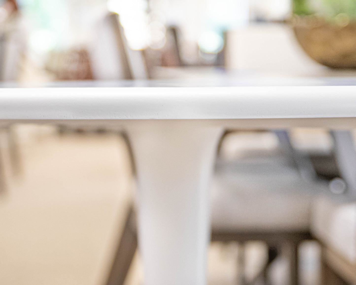 Gat Creek Camilla 42" Round Dining Table in True White Classic Paint Finish