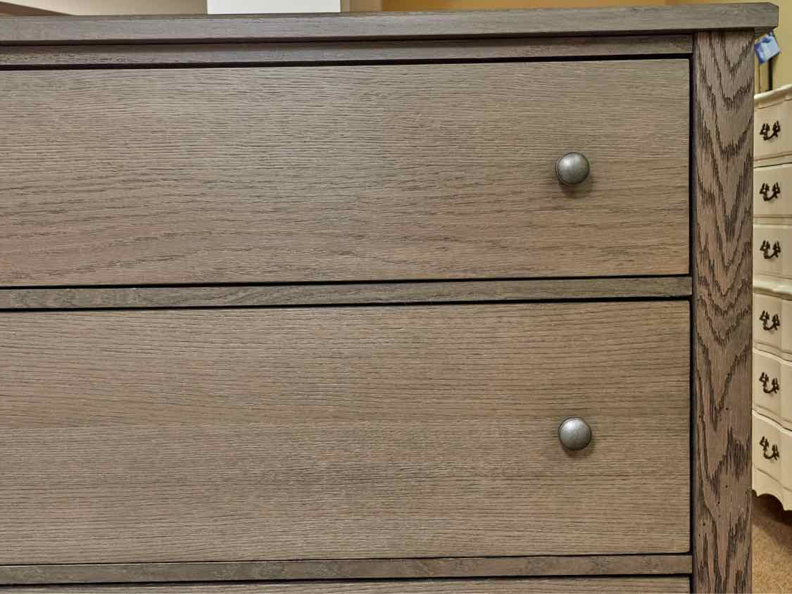 Vaughan Bassett  Fundamentals Grey 4 Drawer  Chest