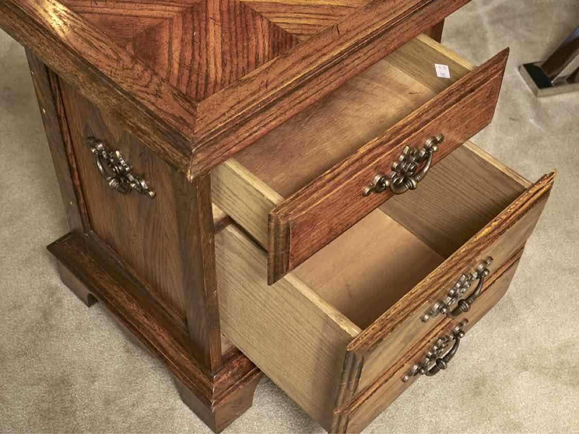Dark Stained Oak 2 Drawer Side Table Chest
