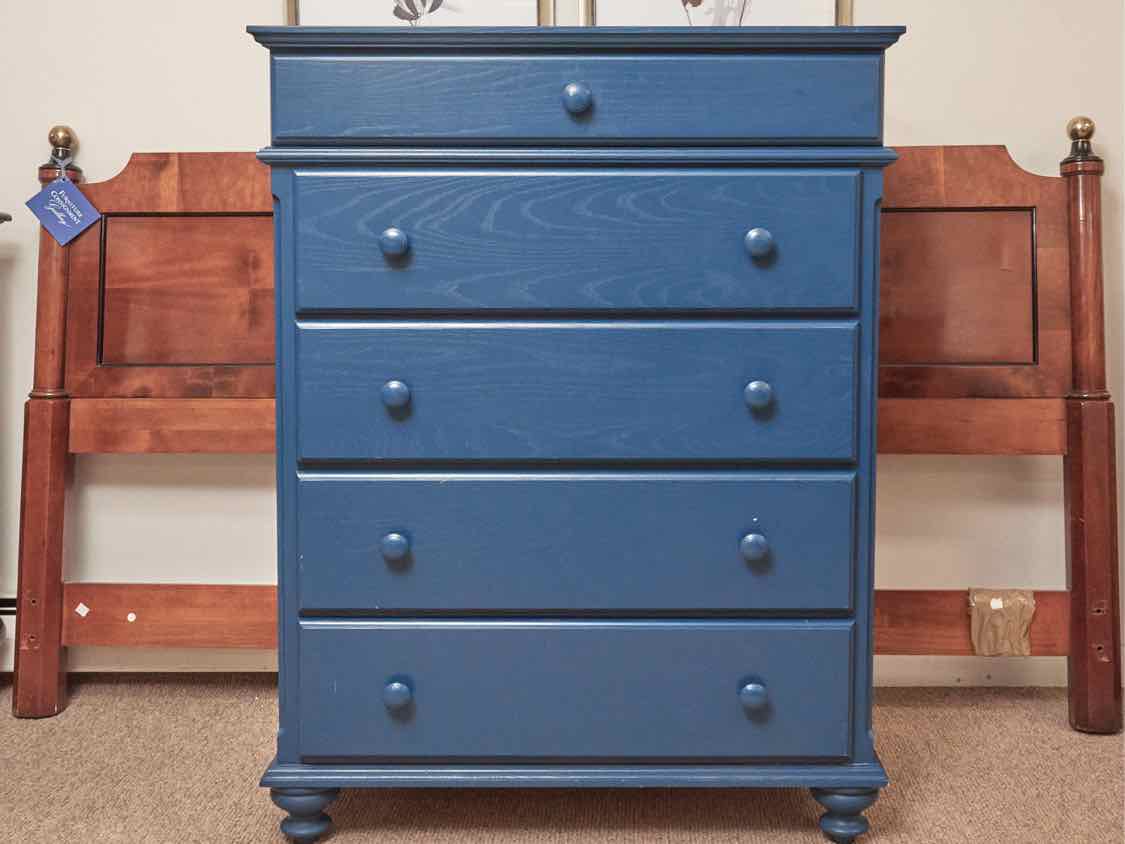 Vermont Tubbs Blue Finish 5 Drawer  Chest
