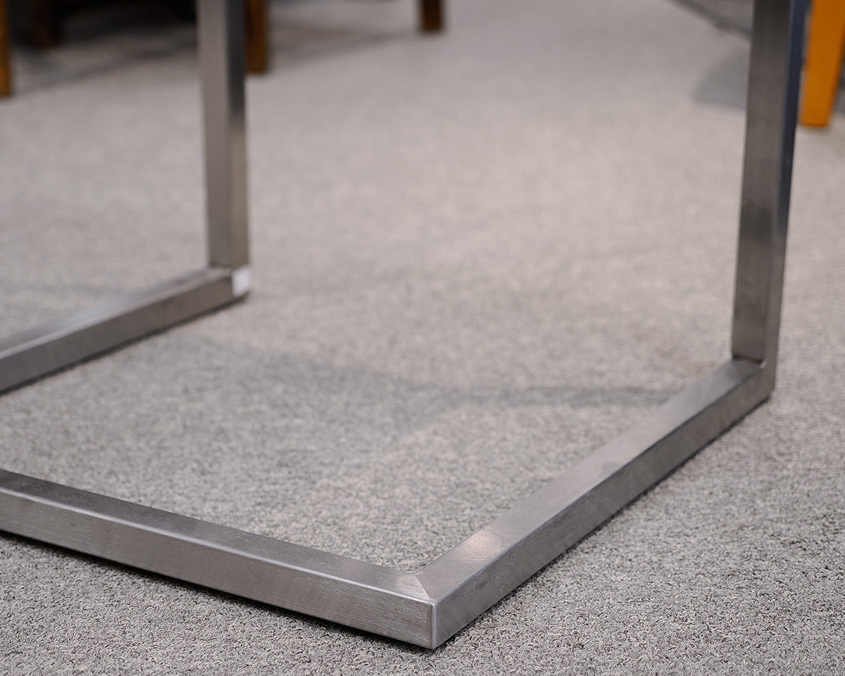 C Style Accent Table