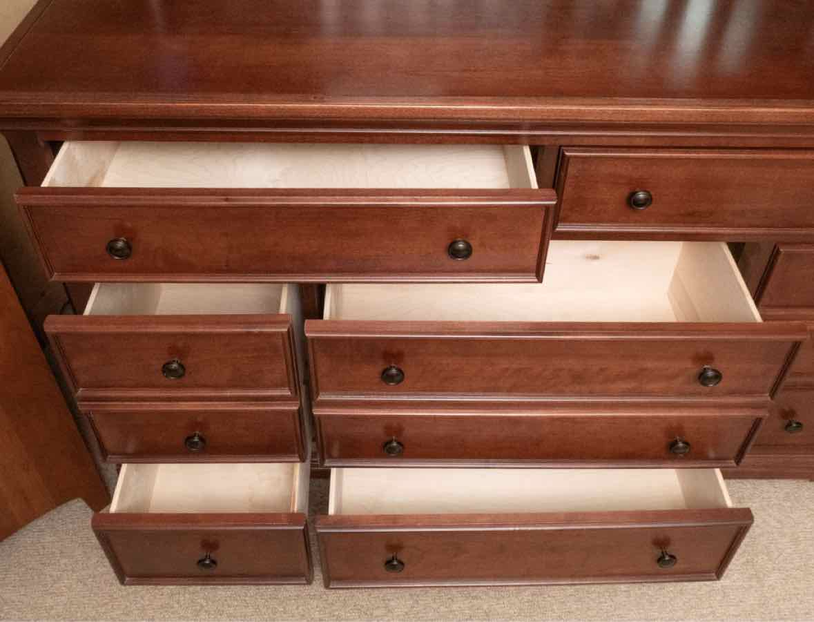 Vaughn Bassett Cherry  5 Drawer  Chest