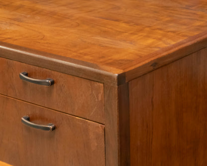 Founders MCM 6 Drawer Executive Desk In Warm Grain Patterned Walnut & Rosewood