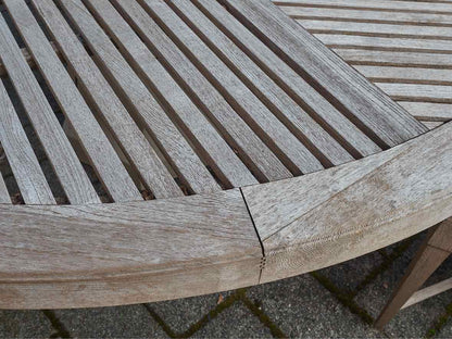 Outdoor Dining Set in Teak with 84" Round Dining Table, 8 Chairs & Umbrella