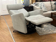 Palliser 'Prodigy II' Recliner in Grey