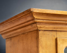 Scrubbed Pine Cabinet with Glass Door Hutch