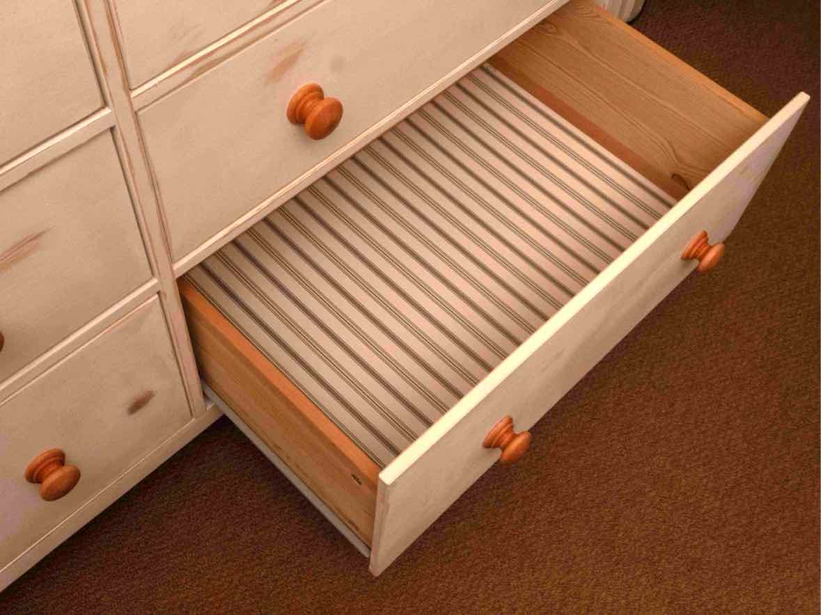 Distressed White Finish Natural Knobs 8 Drawer Dresser