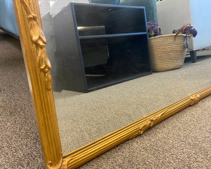 Carver's Guild Horizontal Bow Top Mirror