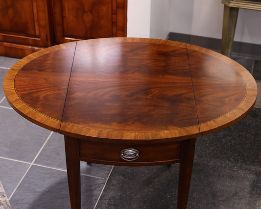 Pair of Ethan Allen Drop Leaf Side Tables