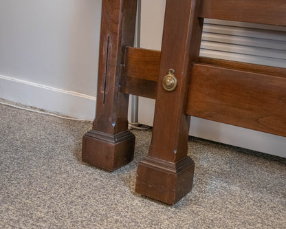 Ethan Allen 'Georgian Court'  4 Post Cherry Queen Bed