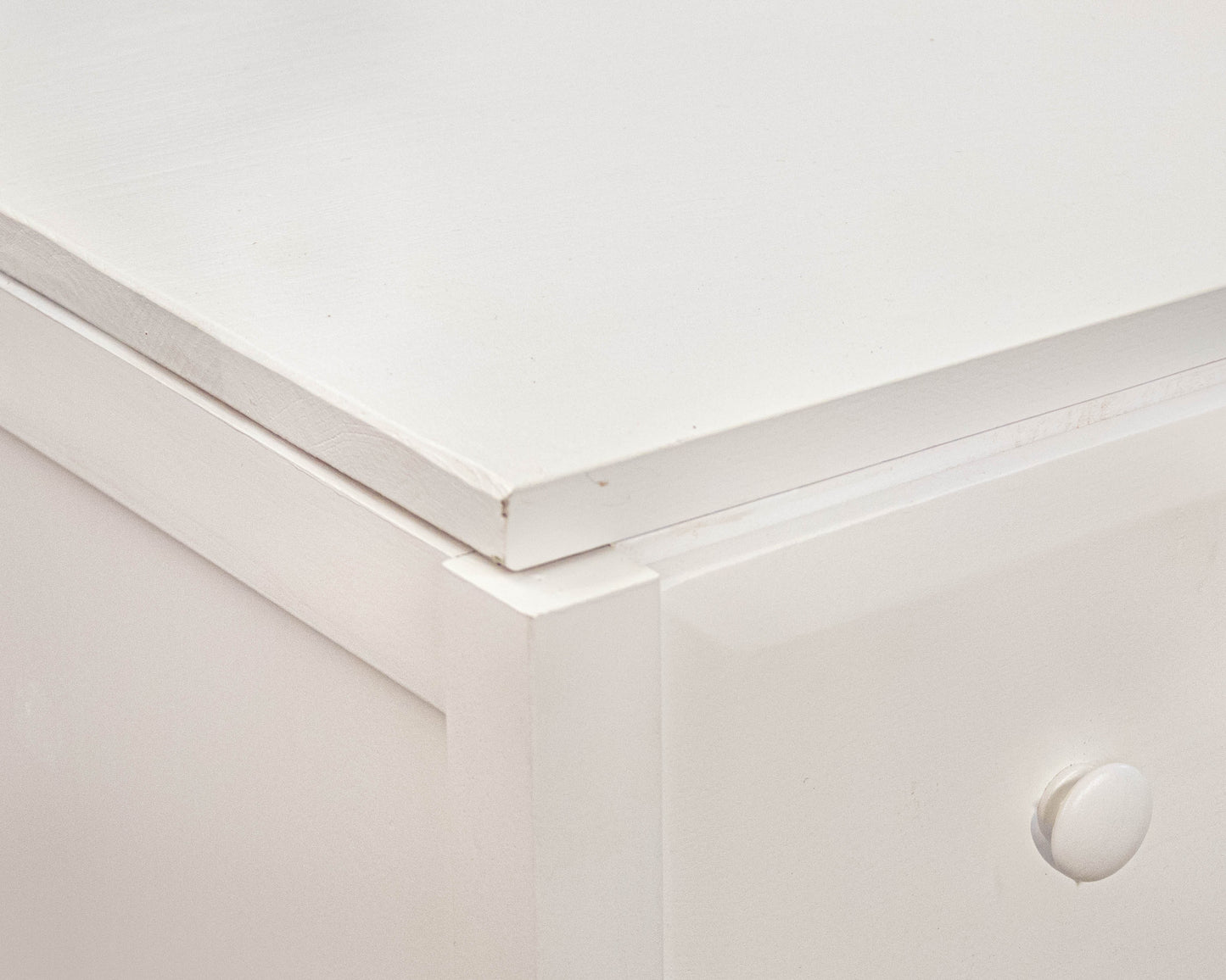 White Finish Stoage Chest with 2 Drawers