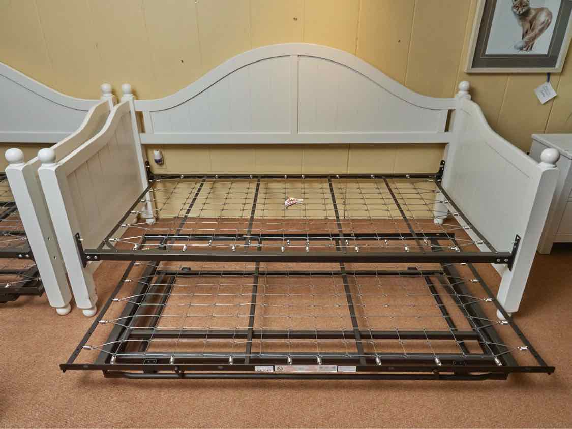 Pair Of White Finish Twin Daybed With Trundle
