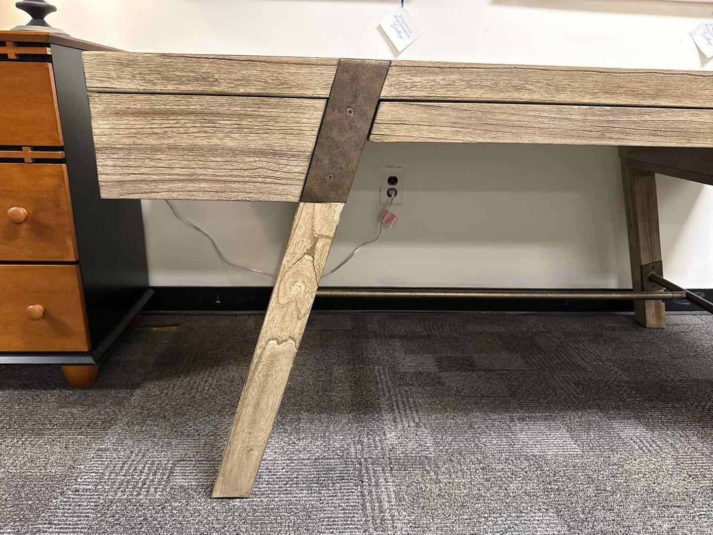 Sligh Driftwood Gray 'Wyatt' Desk