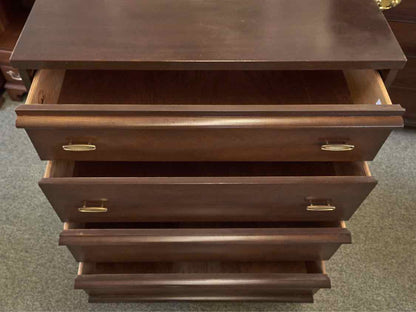 Bassett  Mid Century Modern Mahogany 4 Drawer Chest