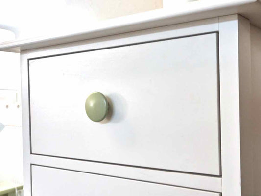Maine Cottage 'Nellie' Lingerie Chest in White W/ Green Knobs