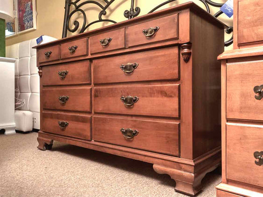 Young Republic Furniture Solid Rock Maple 8 Drawer  Dresser