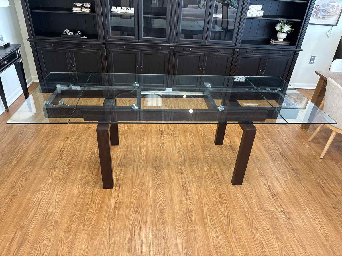 Calligaris Hyper Extension Dining Table & Set of 4 Curved Back Chairs