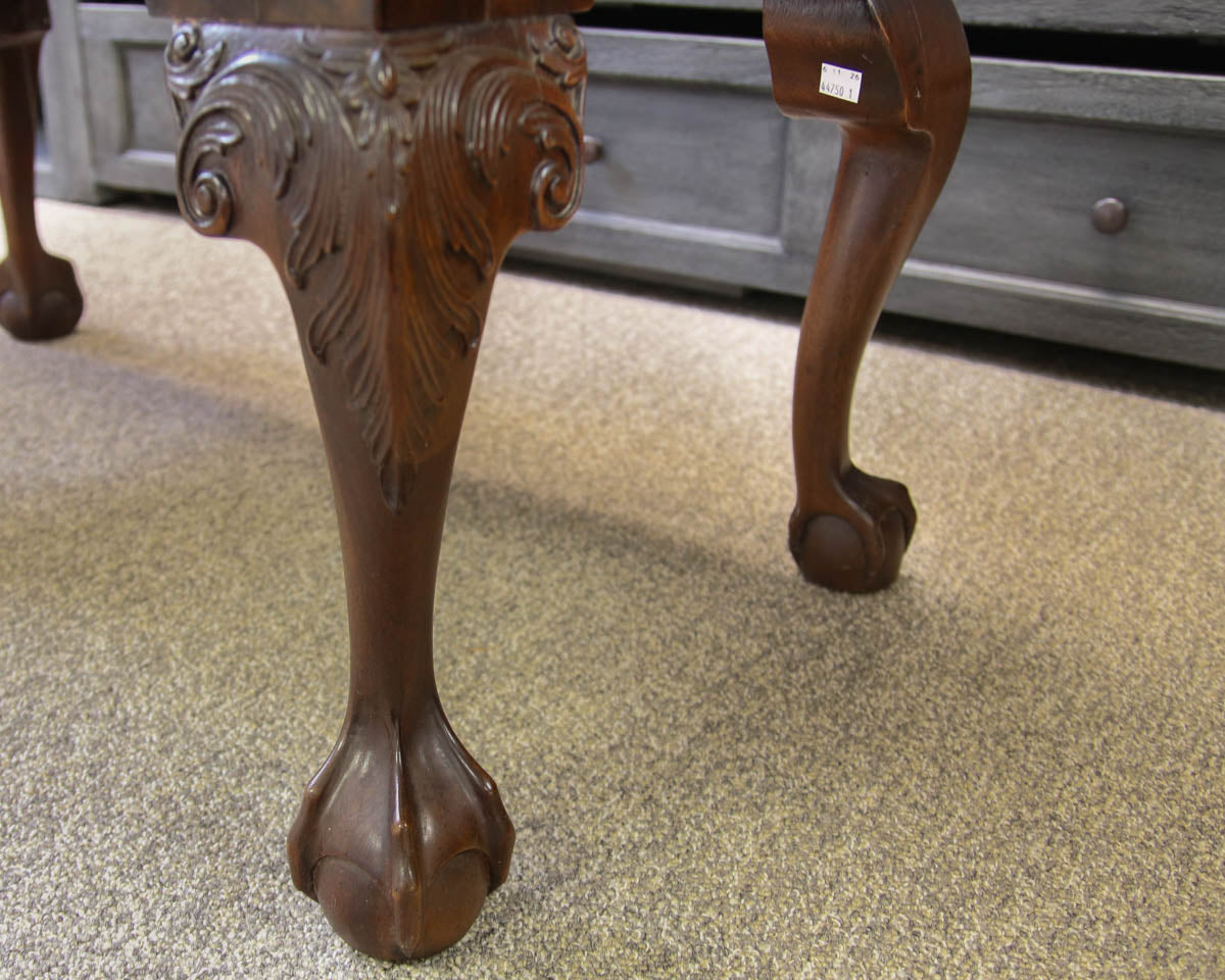 Henredon Solid Mahogany Chippendale Lowboy