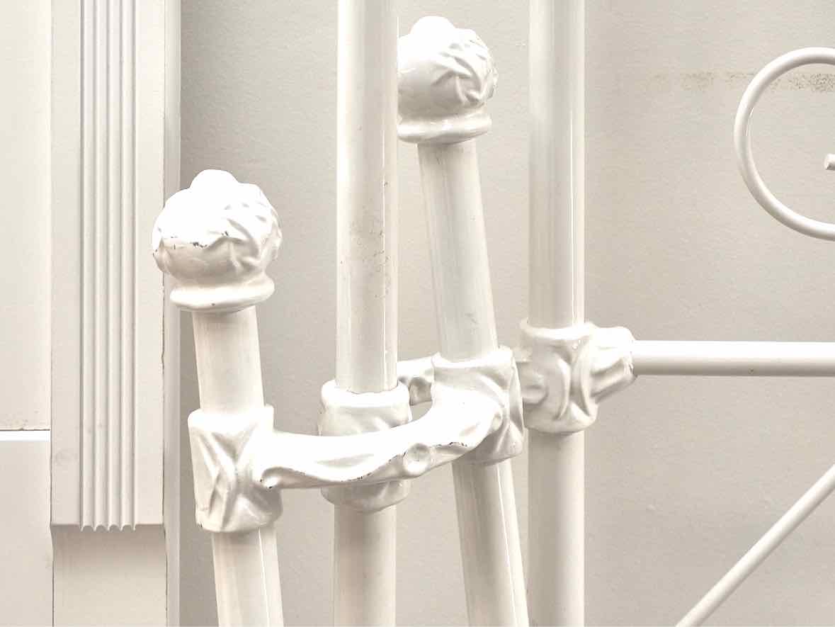 White Iron Frame King Bed