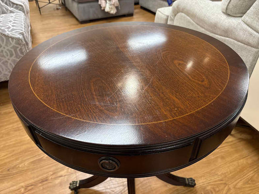 Mahogany Round Petite Rent Table