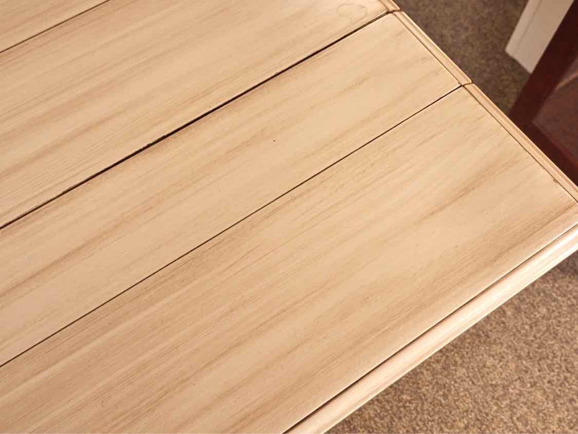 Plank Top Cream Finish Dining Table
