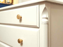 Solid Mahogany Dresser with Arctic White Finish & 4 Drawers