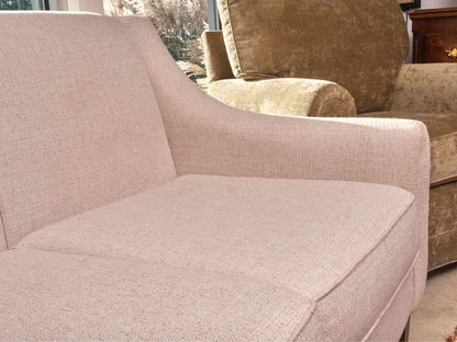 Bassett Ivory Upholstered 3 Cushion Slope Arm Sofa