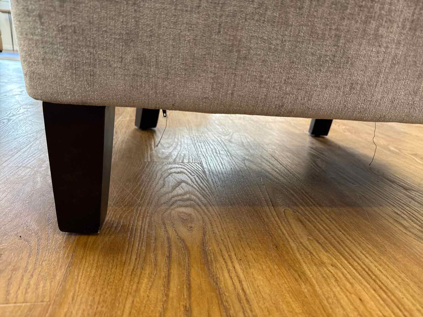 Jofran 'Bryson' Tufted Arm Chair