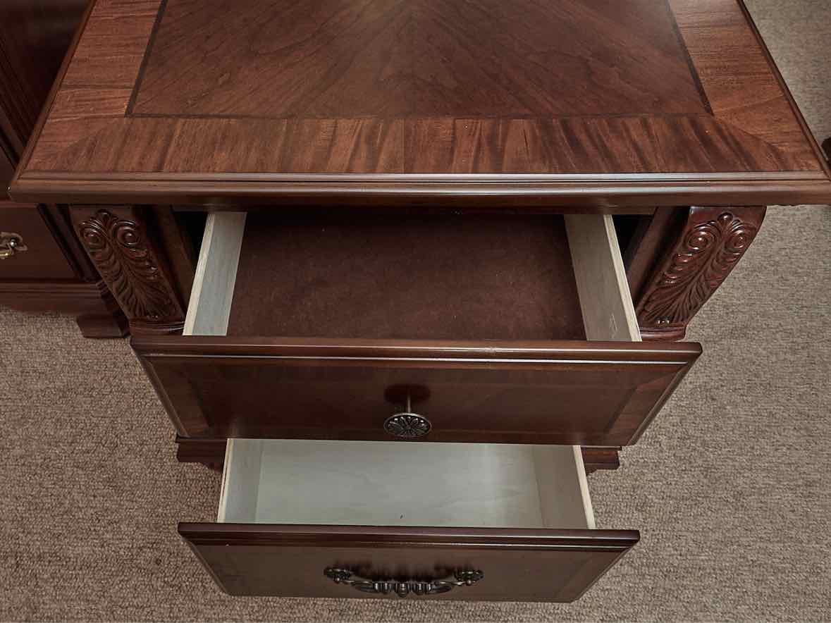 f Mahogany Finish 2 Drawer Nightstand