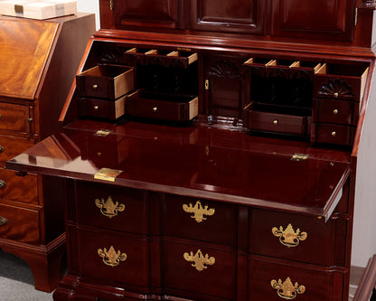 Kindel Winterthur Mahogany Goddard Secretary Desk